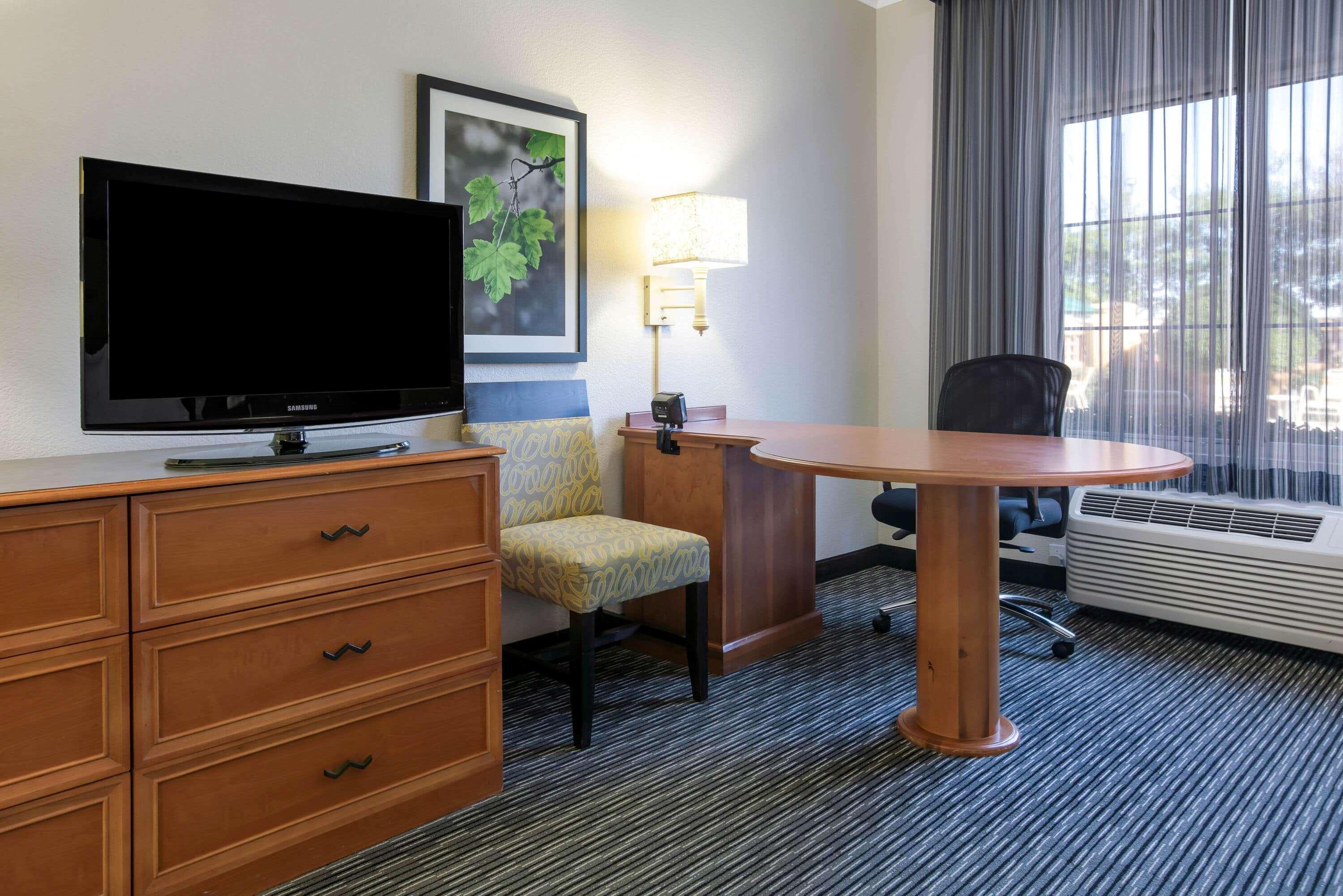 La Quinta By Wyndham Dallas Arlington South Extérieur photo