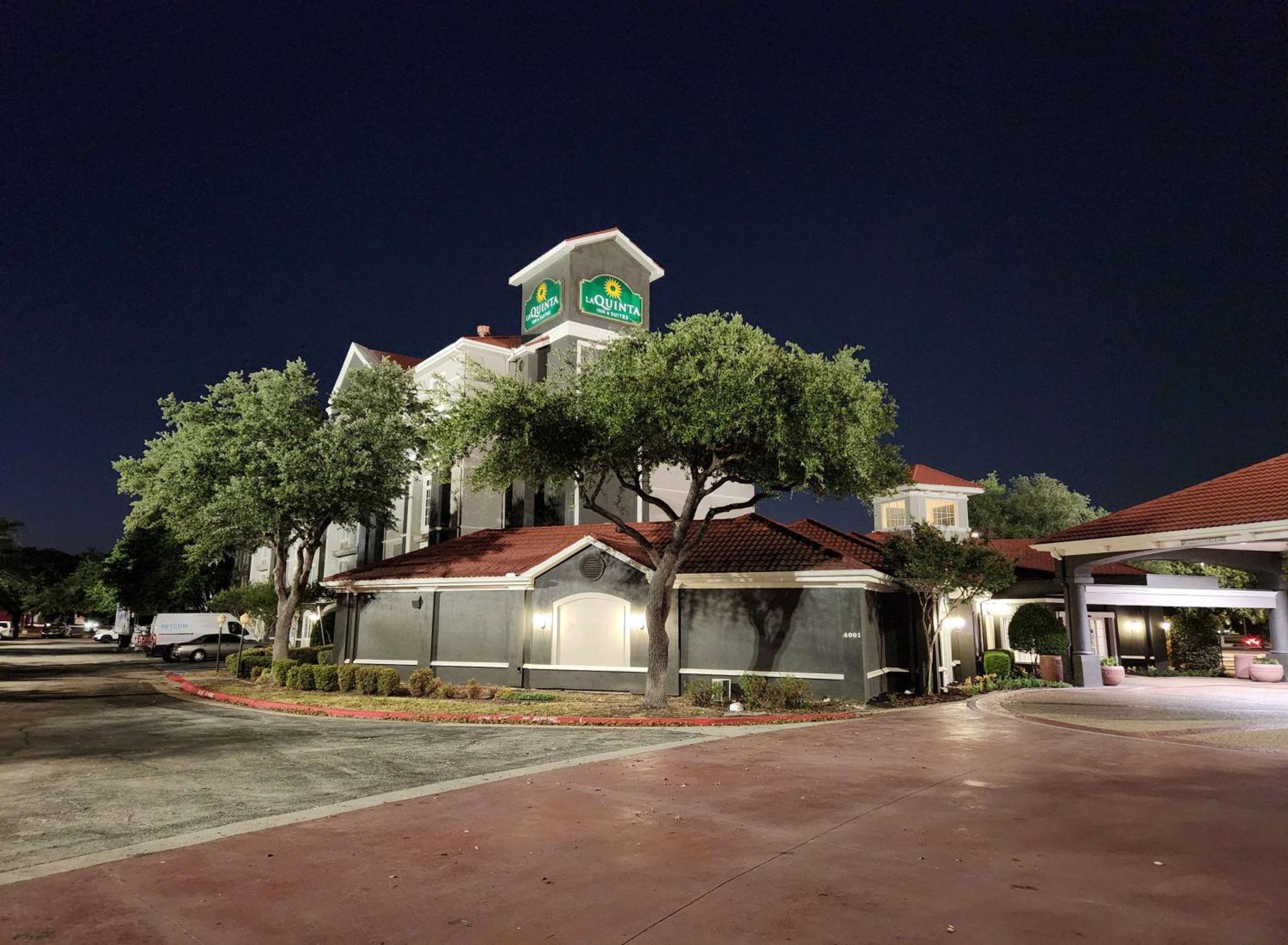 La Quinta By Wyndham Dallas Arlington South Extérieur photo