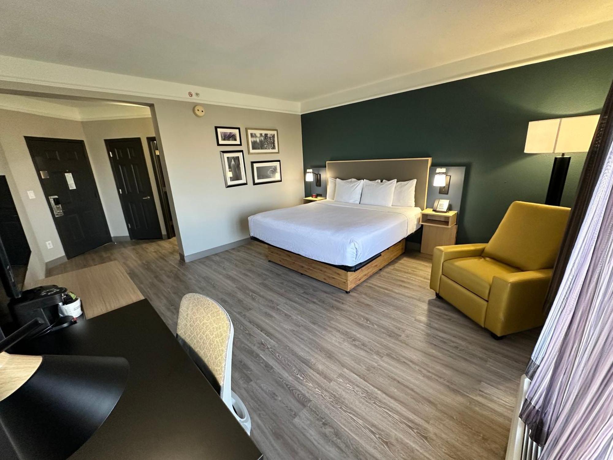 La Quinta By Wyndham Dallas Arlington South Extérieur photo