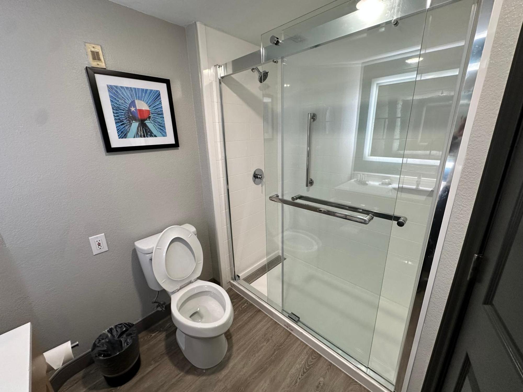 La Quinta By Wyndham Dallas Arlington South Extérieur photo