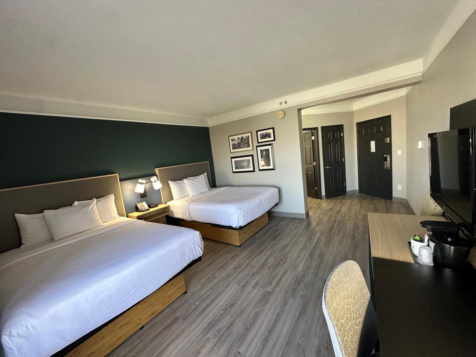 La Quinta By Wyndham Dallas Arlington South Extérieur photo