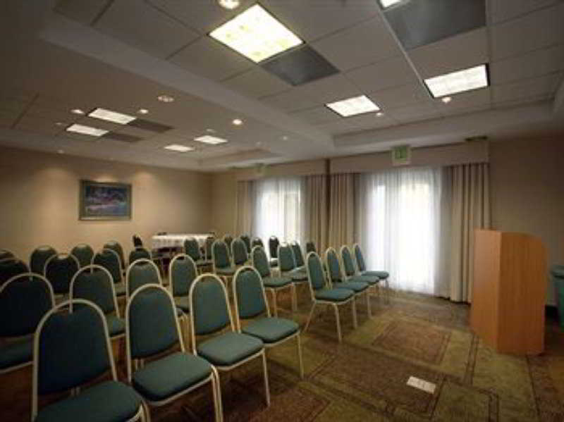 La Quinta By Wyndham Dallas Arlington South Extérieur photo